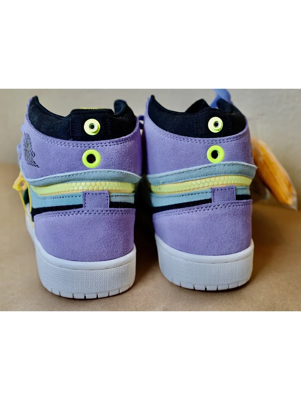 Size 8 - Air Jordan 1 Switch High Purple Pulse Mens NIB